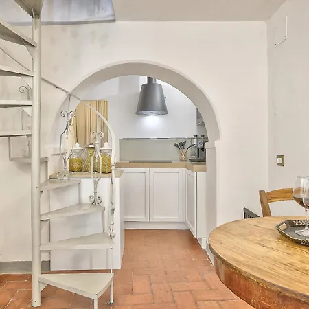 La Bomboniera - Together In Tuscany *